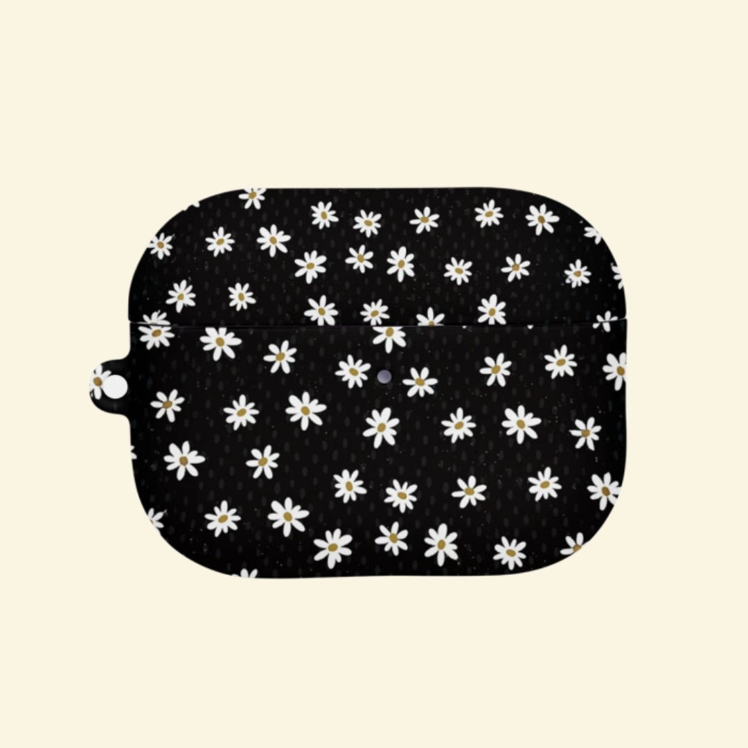 The Obsidian Daisy — Vintage White Floral Pattern Hard Case for AirPods Pro 3 & AirPods 4 - Carapace StudioAirPods CaseCarapace StudioCarapace StudioAirPods Pro 3Obsidian Daisy AirPods case open with earbuds