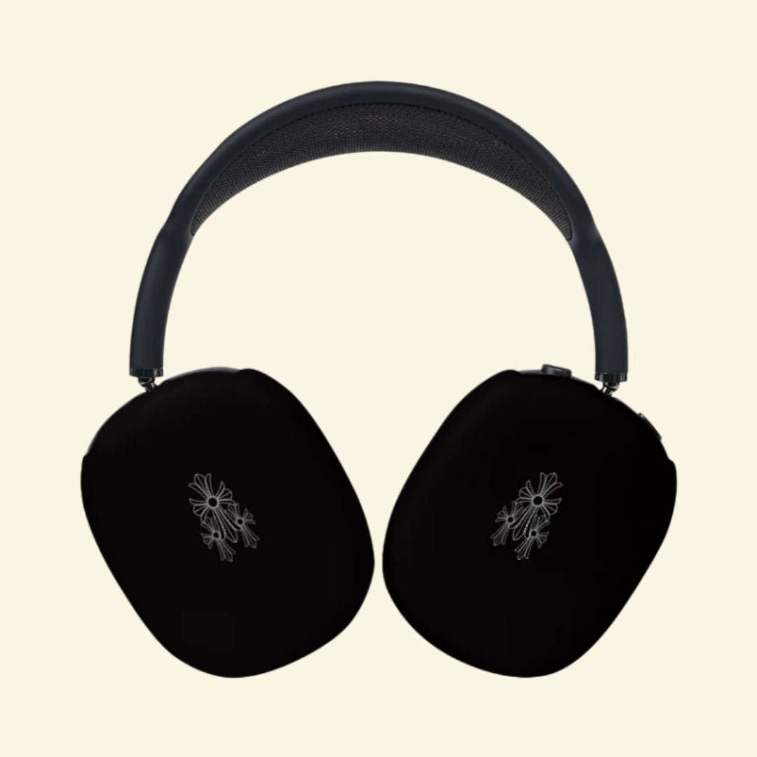 The Silver Cross — Triple Gothic Cross Ear Cup Enclosure for AirPods Max (1st & 2nd Gen) - Carapace StudioAirPods Max AccessoriesCarapace StudioCarapace StudioCS-079-CRUX-ARGENTIThe Silver Cross AirPods Max ear cup cover - side angle view