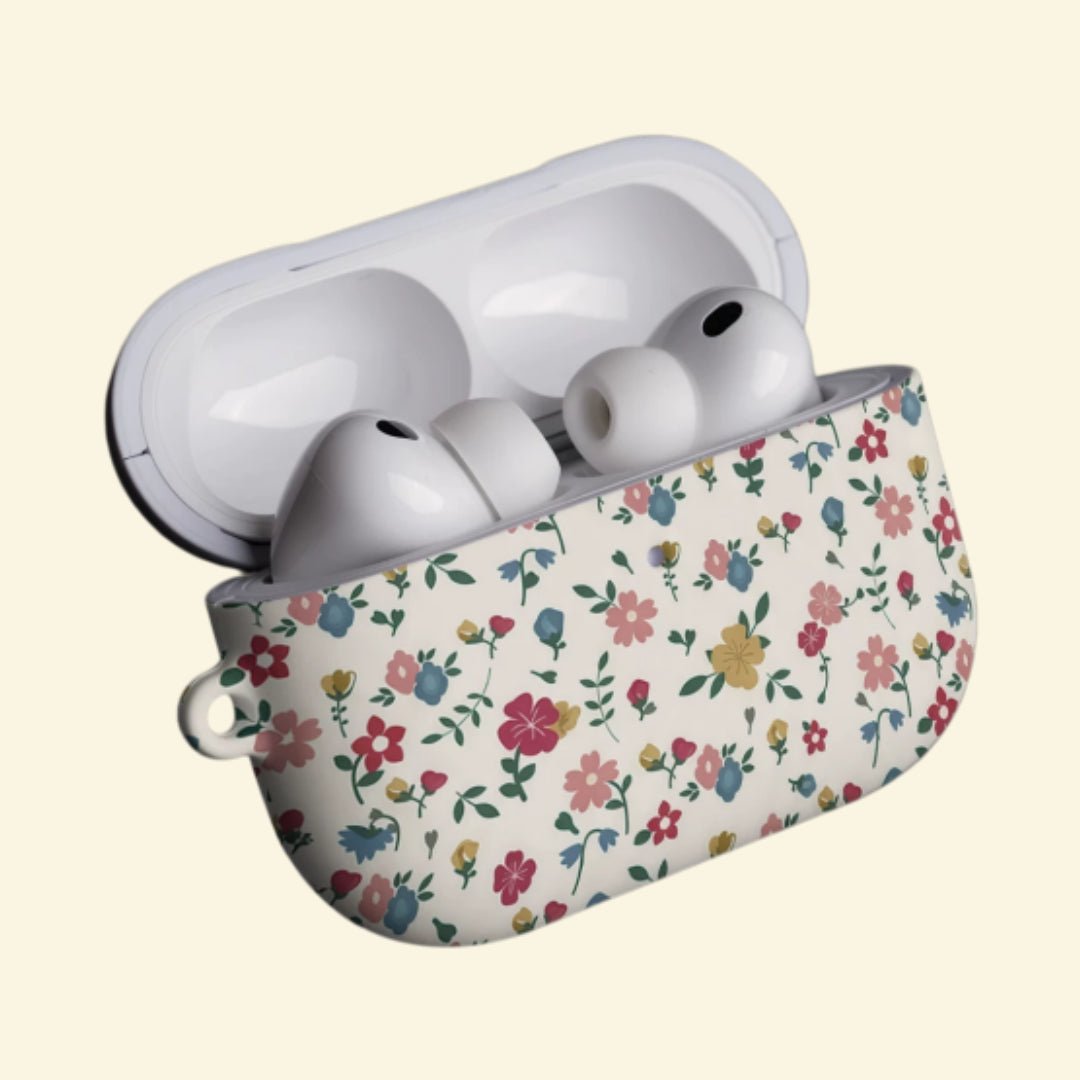 The Vintage Meadow — Retro Ditsy Wildflower Hard Case for AirPods Pro 3 & AirPods 4 - Carapace StudioAirPods CaseCarapace StudioCarapace StudioAirPods Pro 3Vintage Meadow AirPods case with lid open