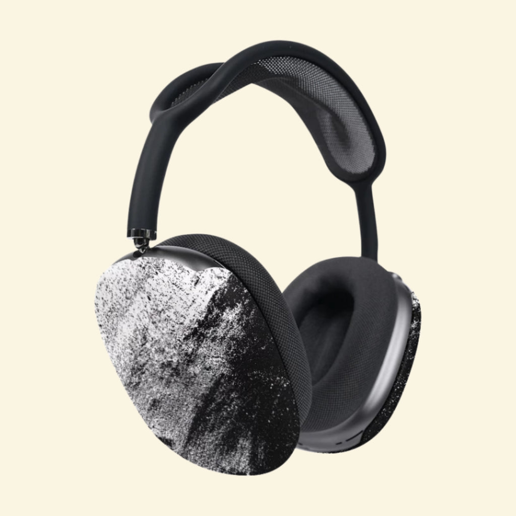 The Strata Obscura — Abstract Charcoal & Ink Ear Cup Enclosure for AirPods Max (1st & 2nd Gen) - Carapace StudioAirPods Max AccessoriesCarapace StudioCarapace StudioCS-093-CARBONIS-EROSIOThe Strata Obscura AirPods Max ear cup cover - close-up detail of charcoal erosion print