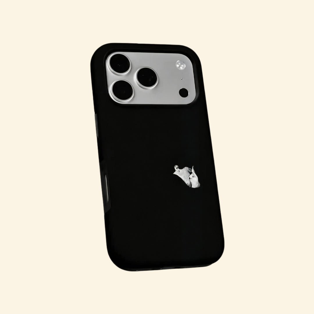 The Eternal Embrace – Vintage Fine Art Romantic Portrait iPhone Case - Carapace StudioPhone CaseCarapace StudioCarapace StudioCS-1707-ETERNAL-EMBRACE-5iPhone 16 Pro MaxThe Eternal Embrace case – floating angled side view showing camera island and portrait placement