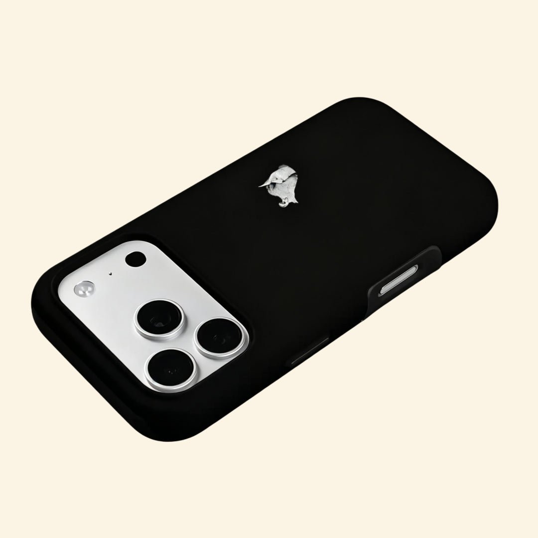 The Eternal Embrace – Vintage Fine Art Romantic Portrait iPhone Case - Carapace StudioPhone CaseCarapace StudioCarapace StudioCS-1707-ETERNAL-EMBRACE-5iPhone 16 Pro MaxThe Eternal Embrace case – low-angle floating view showing full matte black shell and portrait